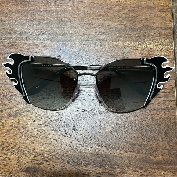 Prada Black White Silver Metal Su… - Picture 6 of 11